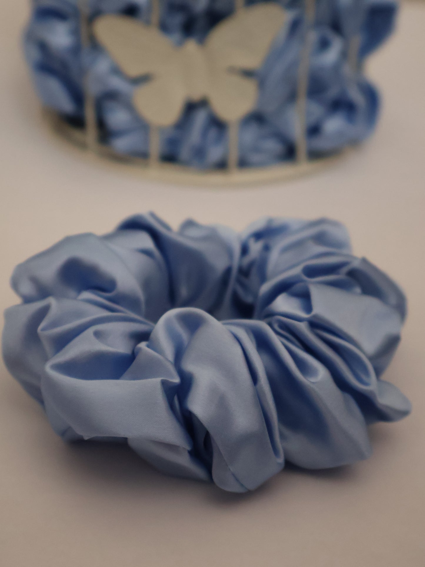 Silk Scrunchie – Sky Blue - Thick 3.5cm