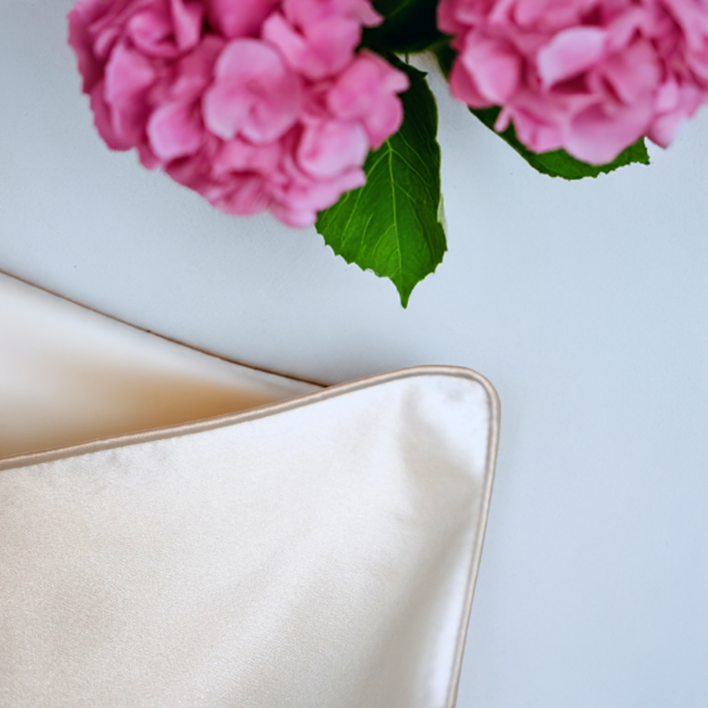 Silk pillowcase - champagne